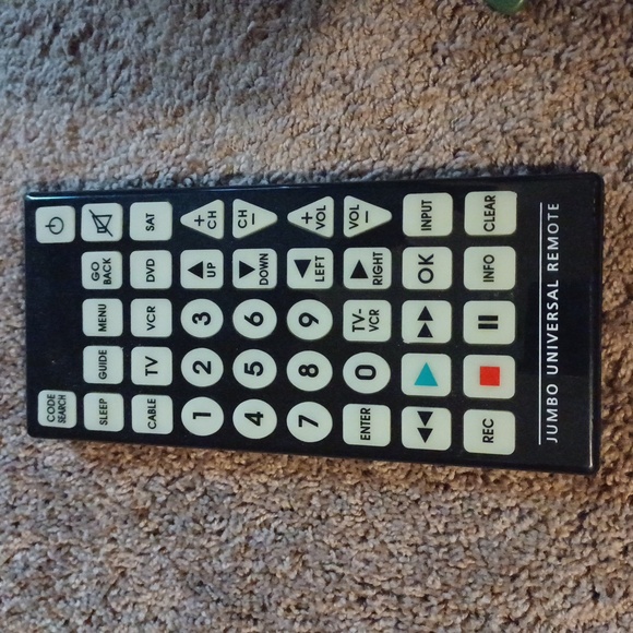 FREE Funny huge remote - Picture 1 of 3